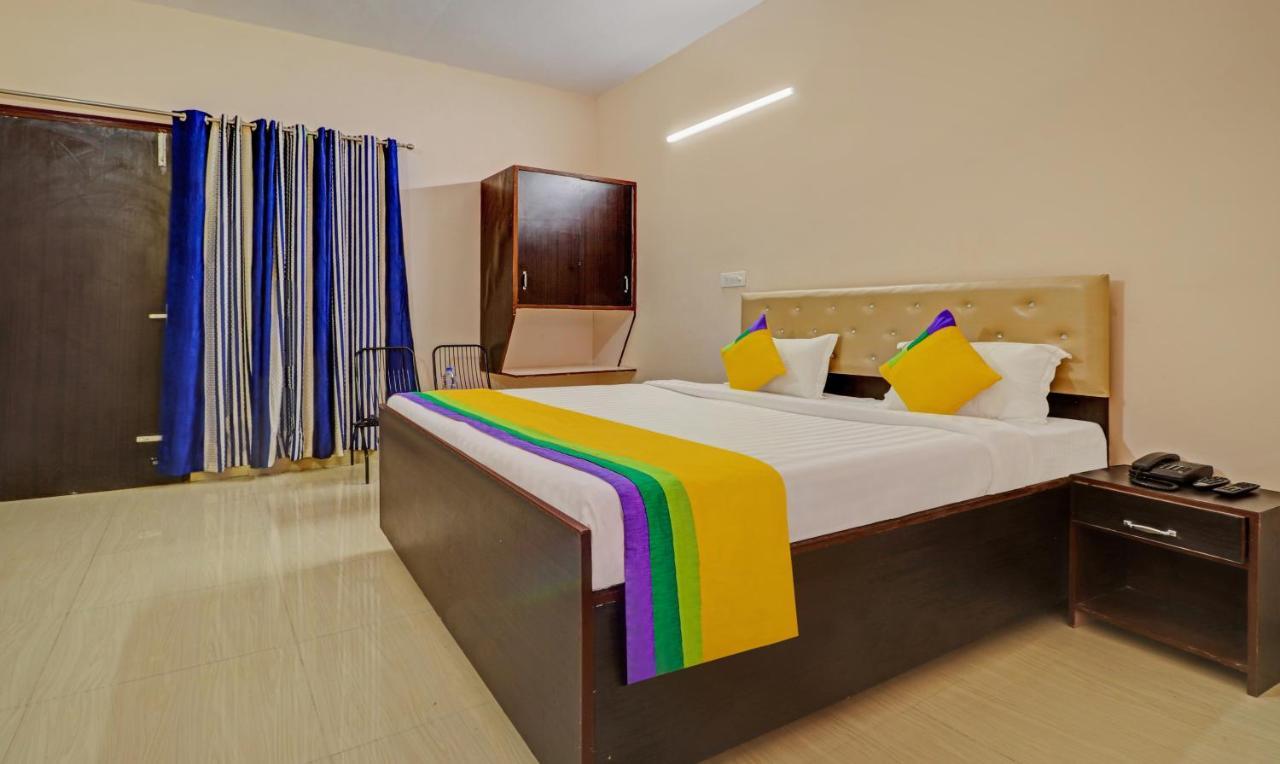 Itsy By Treebo - Divine Inn Chandīgarh Dış mekan fotoğraf