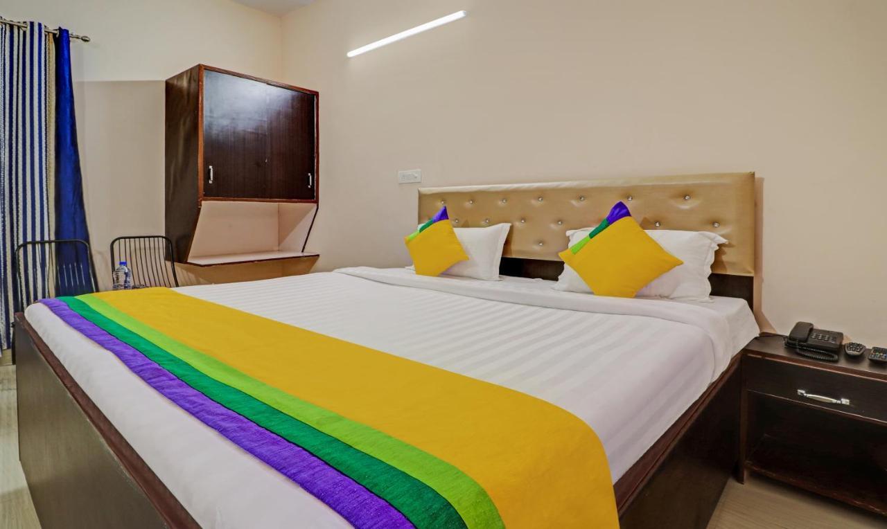 Itsy By Treebo - Divine Inn Chandīgarh Dış mekan fotoğraf