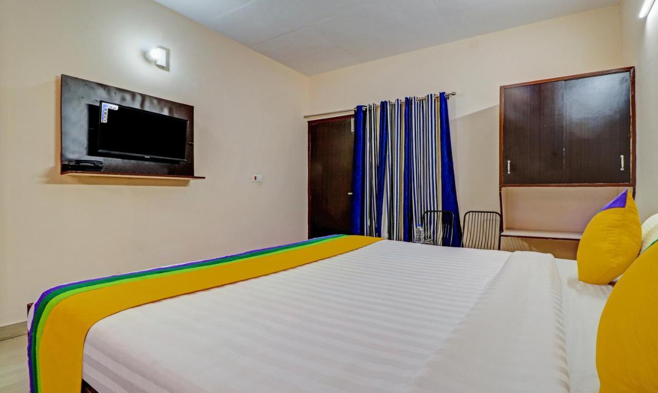 Itsy By Treebo - Divine Inn Chandīgarh Dış mekan fotoğraf