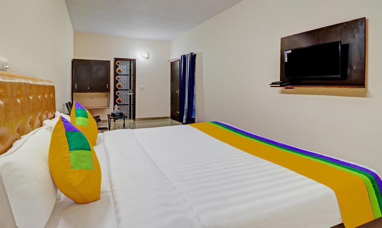 Itsy By Treebo - Divine Inn Chandīgarh Dış mekan fotoğraf